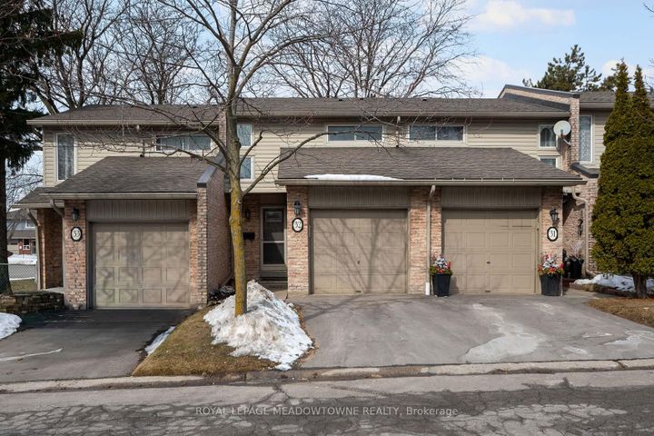 Photo 0 at 32 - 2075 Asta Drive S, Cooksville, Mississauga