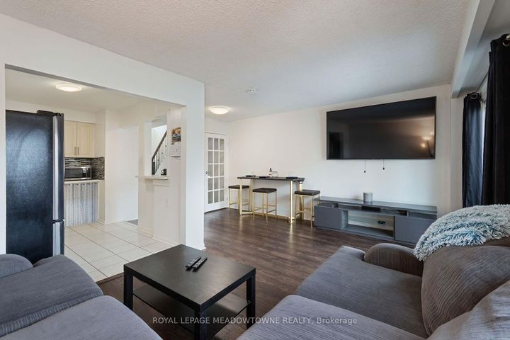 Photo 6 at 32 - 2075 Asta Drive S, Cooksville, Mississauga