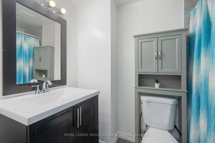 Photo 24 at 32 - 2075 Asta Drive S, Cooksville, Mississauga