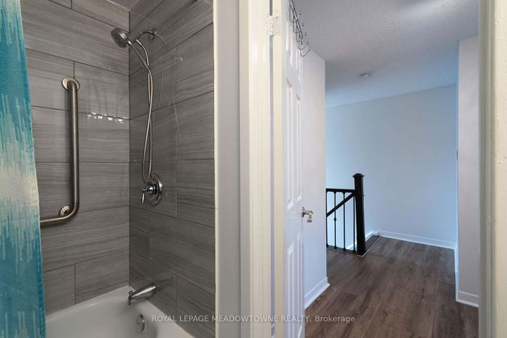 Photo 25 at 32 - 2075 Asta Drive S, Cooksville, Mississauga