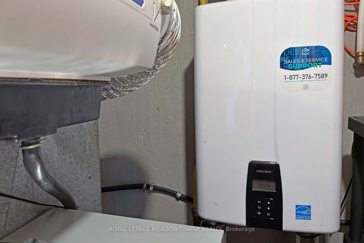 Photo 33 at 32 - 2075 Asta Drive S, Cooksville, Mississauga