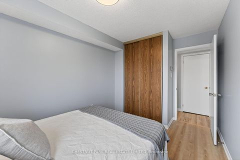 Photo 7 at 208 - 1 Quail Crescent, Ardagh, Barrie