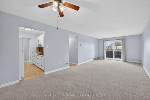 Photo 9 at 208 - 1 Quail Crescent, Ardagh, Barrie