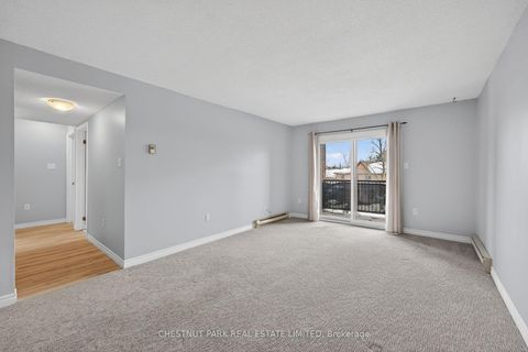 Photo 10 at 208 - 1 Quail Crescent, Ardagh, Barrie