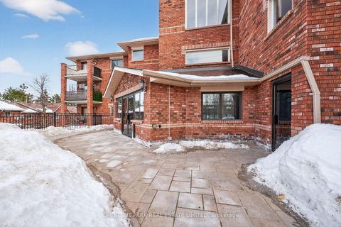 Photo 18 at 208 - 1 Quail Crescent, Ardagh, Barrie