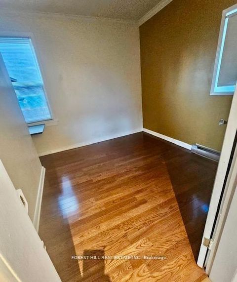 Photo 17 at 267 Seaton Street, Moss Park, Toronto