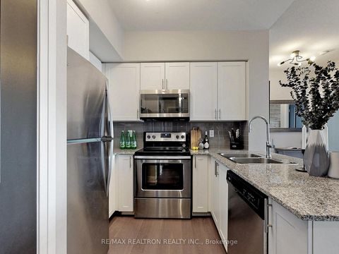 Photo 8 at LPH 2505 - 7890 Bathurst Street, Beverley Glen, Vaughan