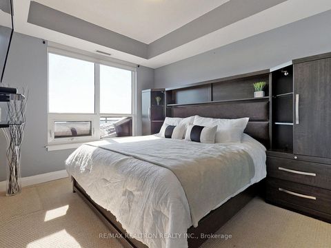 Photo 14 at LPH 2505 - 7890 Bathurst Street, Beverley Glen, Vaughan