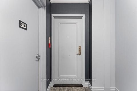 Photo 9 at 519 - 11121 Yonge Street, Devonsleigh, Richmond Hill