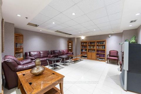 Photo 39 at 519 - 11121 Yonge Street, Devonsleigh, Richmond Hill