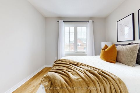 Photo 21 at 84 - 15 Old Colony Road, Oak Ridges Lake Wilcox, Richmond Hill