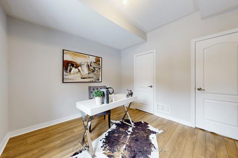 Photo 27 at 84 - 15 Old Colony Road, Oak Ridges Lake Wilcox, Richmond Hill