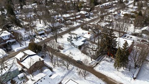 Photo 26 at 151 Richmond Street, Mill Pond, Richmond Hill