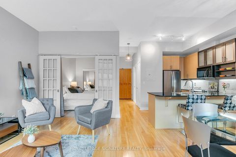 Photo 12 at G25 - 350 Wellington Street W, Waterfront Communities C1, Toronto