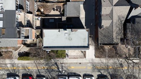 Photo 10 at 34 Winchester Street, South St. James Town, Toronto