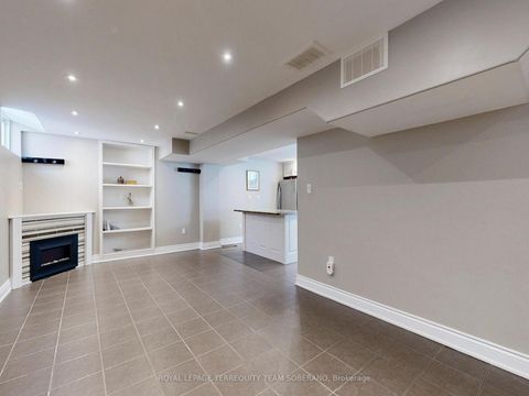 Photo 38 at 29 Monterey Road, Sonoma Heights, Vaughan