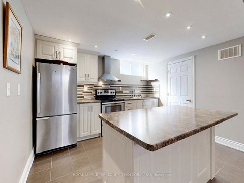 Photo 39 at 29 Monterey Road, Sonoma Heights, Vaughan