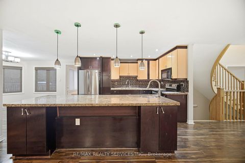 Photo 10 at 514 Grove Street E, Grove East, Barrie