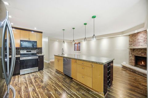 Photo 13 at 514 Grove Street E, Grove East, Barrie