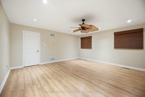 Photo 20 at 514 Grove Street E, Grove East, Barrie