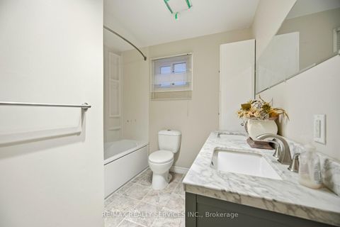 Photo 33 at 514 Grove Street E, Grove East, Barrie