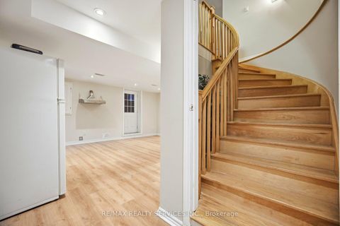 Photo 35 at 514 Grove Street E, Grove East, Barrie