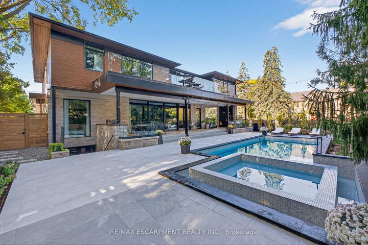 Photo 42 at 1441 Lochlin Trail, Mineola, Mississauga