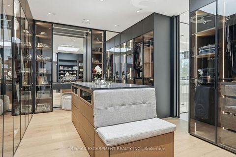 Photo 26 at 1441 Lochlin Trail, Mineola, Mississauga