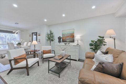Photo 4 at 50 Eleanor Circle, South Richvale, Richmond Hill