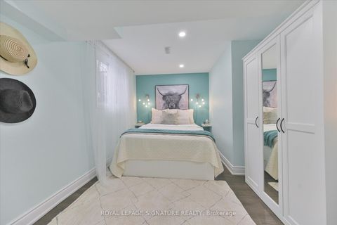 Photo 30 at 50 Eleanor Circle, South Richvale, Richmond Hill