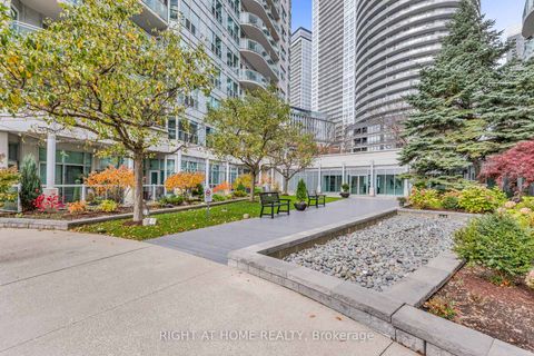 Photo 27 at 202 - 600 Queens Quay W, Waterfront Communities C1, Toronto