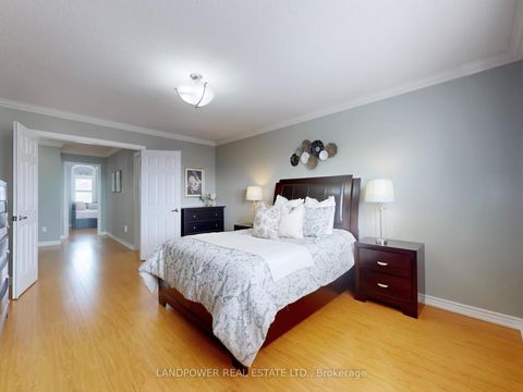 Photo 14 at 47 Village Vista Way, Rural Vaughan, Vaughan