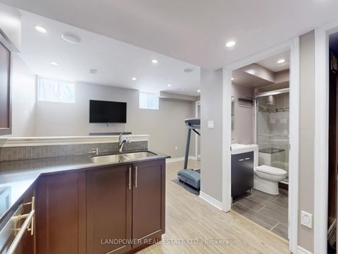 Photo 19 at 47 Village Vista Way, Rural Vaughan, Vaughan