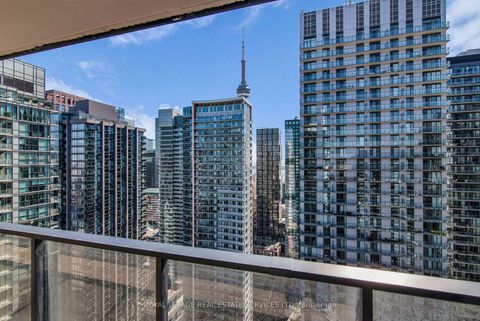Photo 13 at 4606 - 38 Widmer Street, Waterfront Communities C1, Toronto