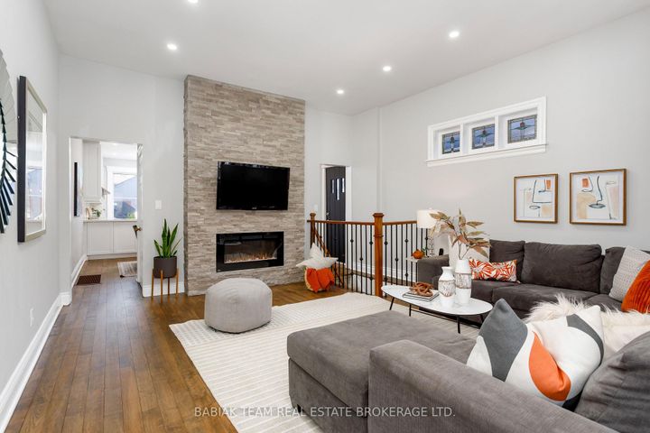 Photo 5 at 530 Runnymede Road, Bloor West Village, Toronto