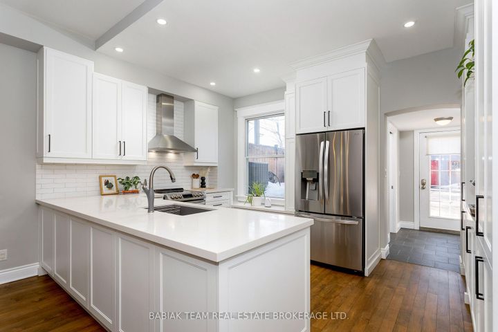 Photo 10 at 530 Runnymede Road, Bloor West Village, Toronto