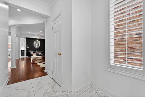 Photo 1 at 11 Froud Drive, Westbrook, Richmond Hill