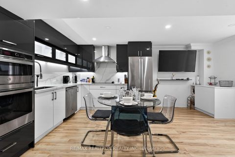 Photo 39 at 11 Froud Drive, Westbrook, Richmond Hill