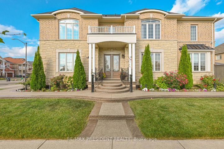Photo 3 at 65 Parity Road, Credit Valley, Brampton