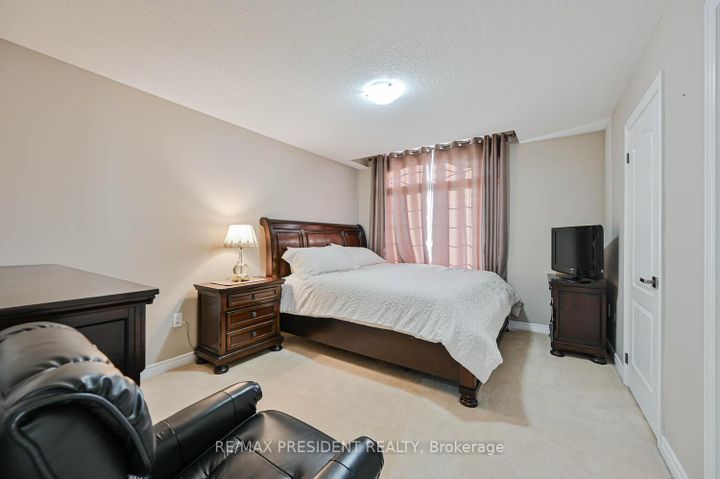 Photo 30 at 65 Parity Road, Credit Valley, Brampton