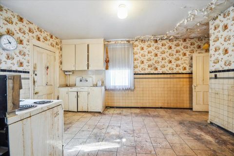 Photo 15 at 8 Arnold Avenue, Smythe, Toronto