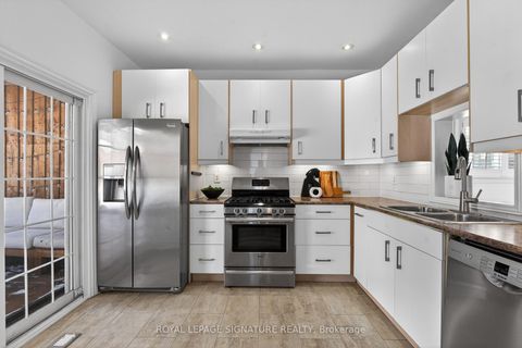 Photo 9 at 79 Pitt Avenue, Birchmount, Toronto