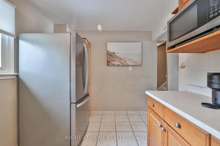 Photo 19 at 74 - 100 Darras Court, Southgate, Brampton