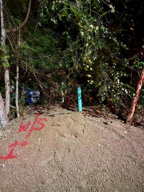 Photo 2 at 27 Thompson Drive, Sutton & Jackson's Point, Georgina