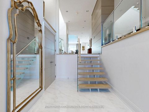 Photo 5 at 127 Elgin Mills Road W, Mill Pond, Richmond Hill