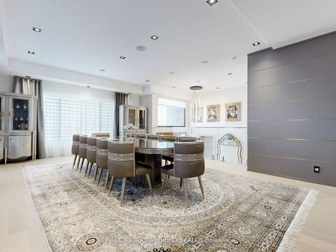 Photo 17 at 127 Elgin Mills Road W, Mill Pond, Richmond Hill