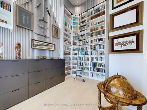 Photo 22 at 127 Elgin Mills Road W, Mill Pond, Richmond Hill