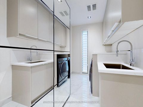 Photo 35 at 127 Elgin Mills Road W, Mill Pond, Richmond Hill