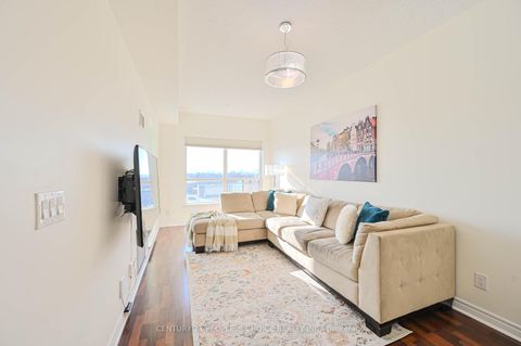 Photo 16 at 617 - 60 Fairfax Crescent, Birchmount, Toronto