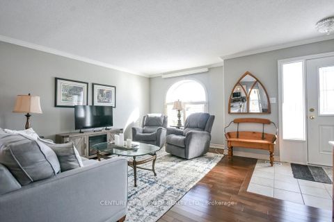 Photo 8 at 21 - 318 LITTLE Avenue, Painswick North, Barrie